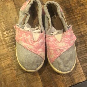 Toms, shoes Velcro